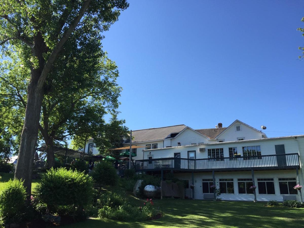 The Cove Inn Westport Exterior foto